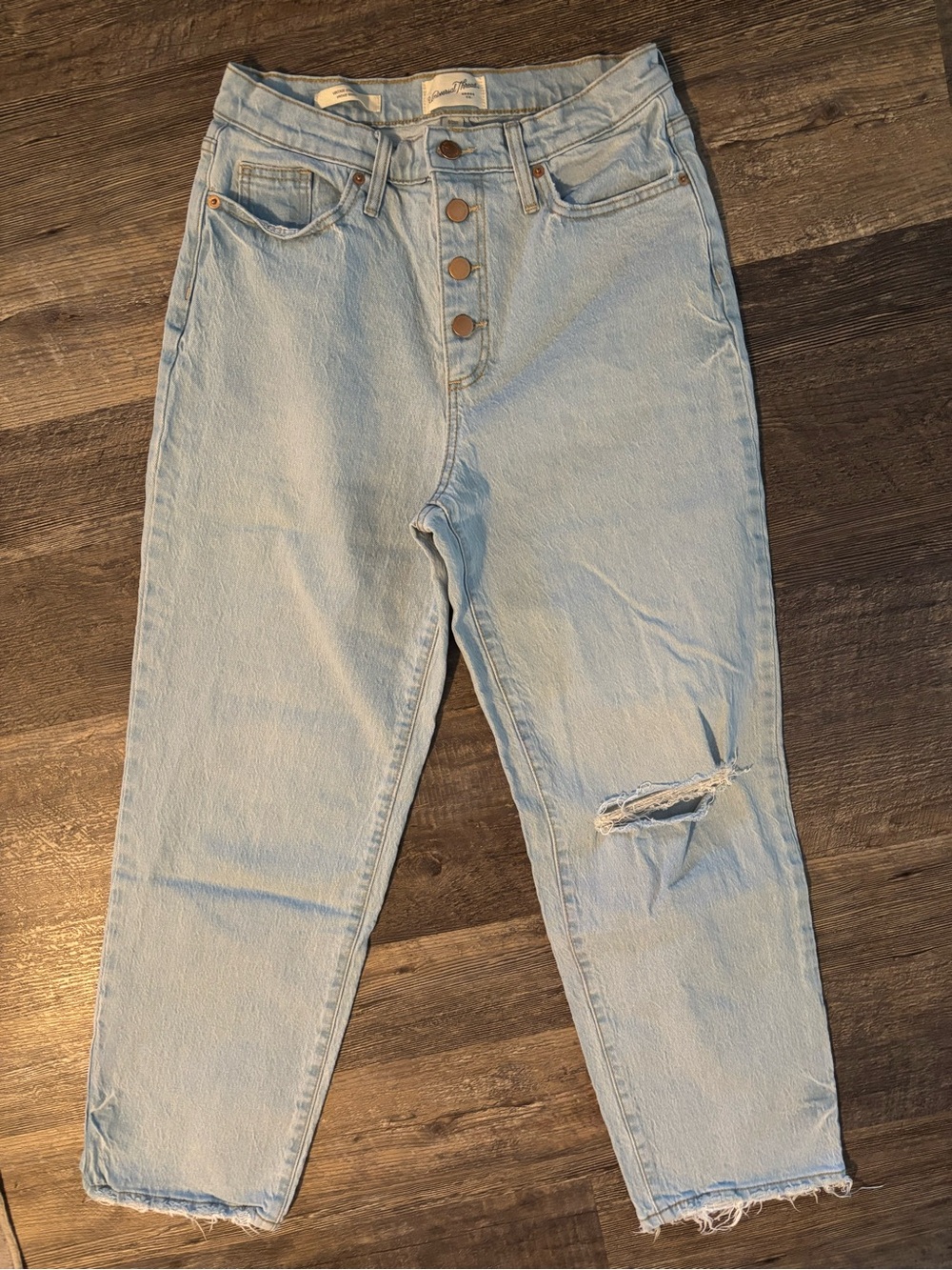 Universal Thread Light Blue High-Rise Button-Fly Jeans